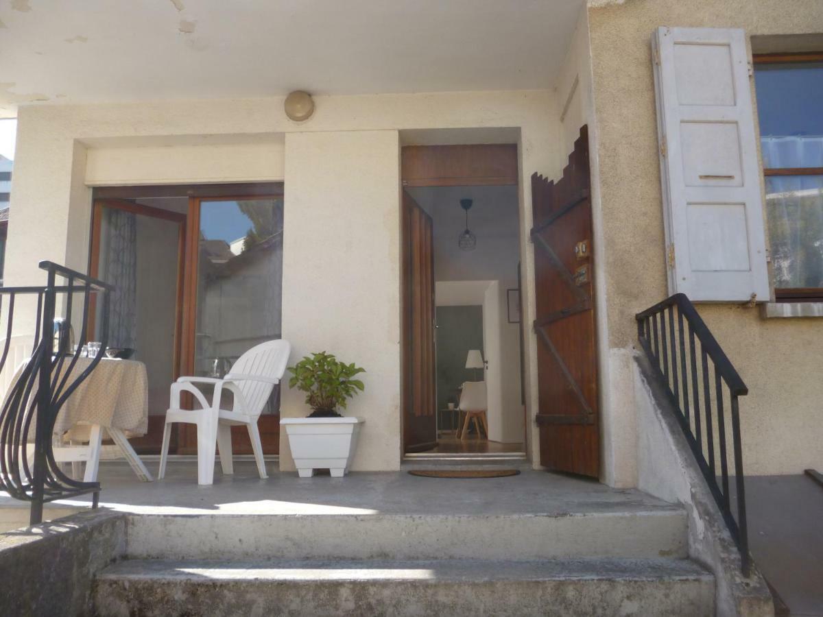4 Clarence App Avec Parking Hyper Centre Thonon Apartment Exterior photo